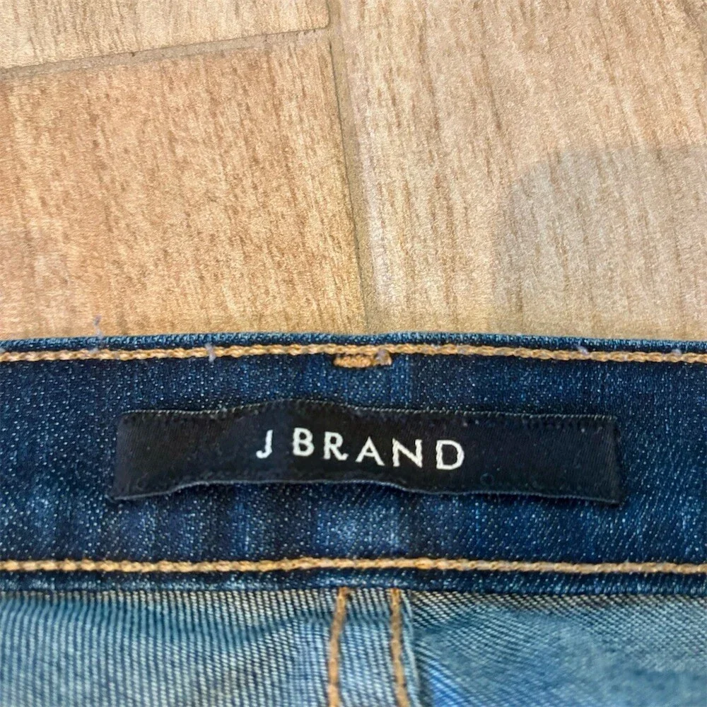 J Brand Jeans Womens Size 28 Blue Dark Wash Slim Tapered 5-Pocket Zip Fly